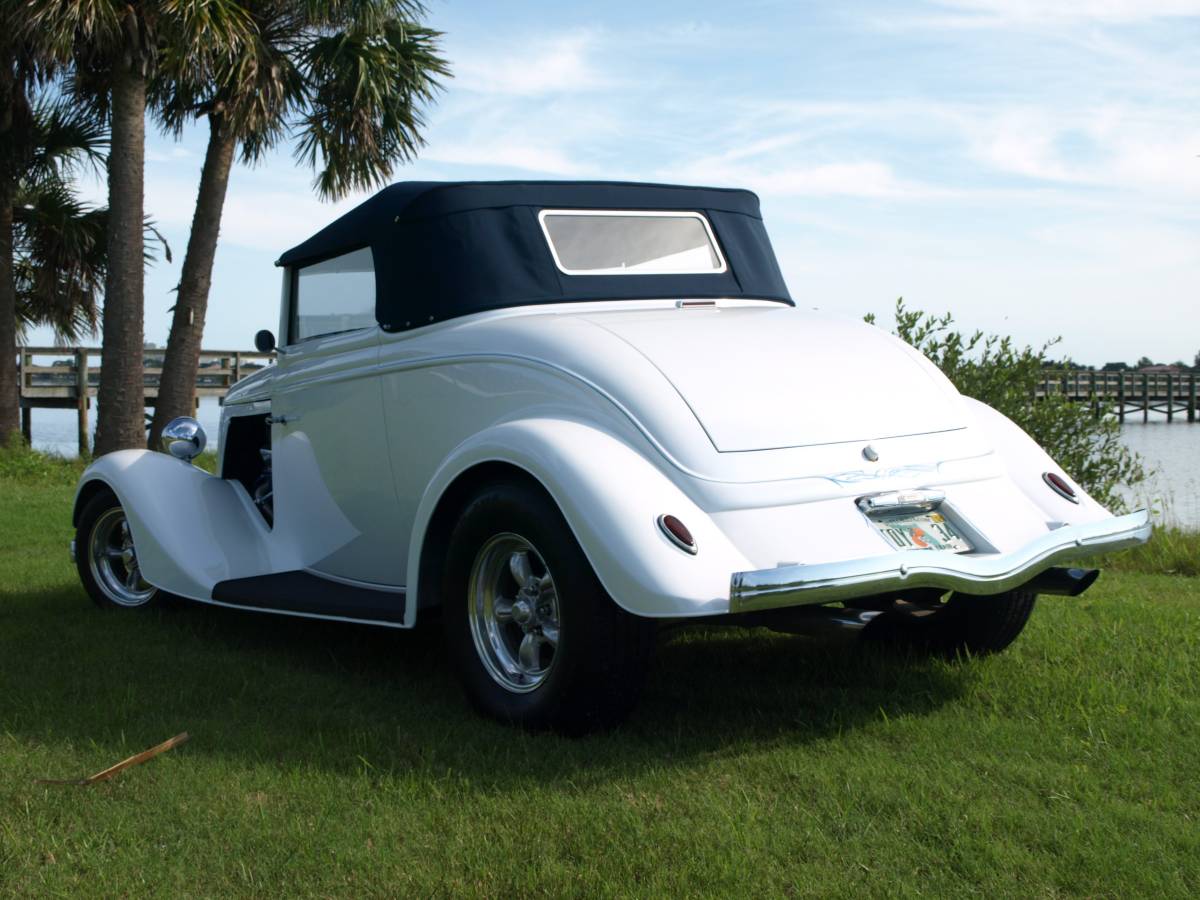 Ford-convertible-1934-white-7