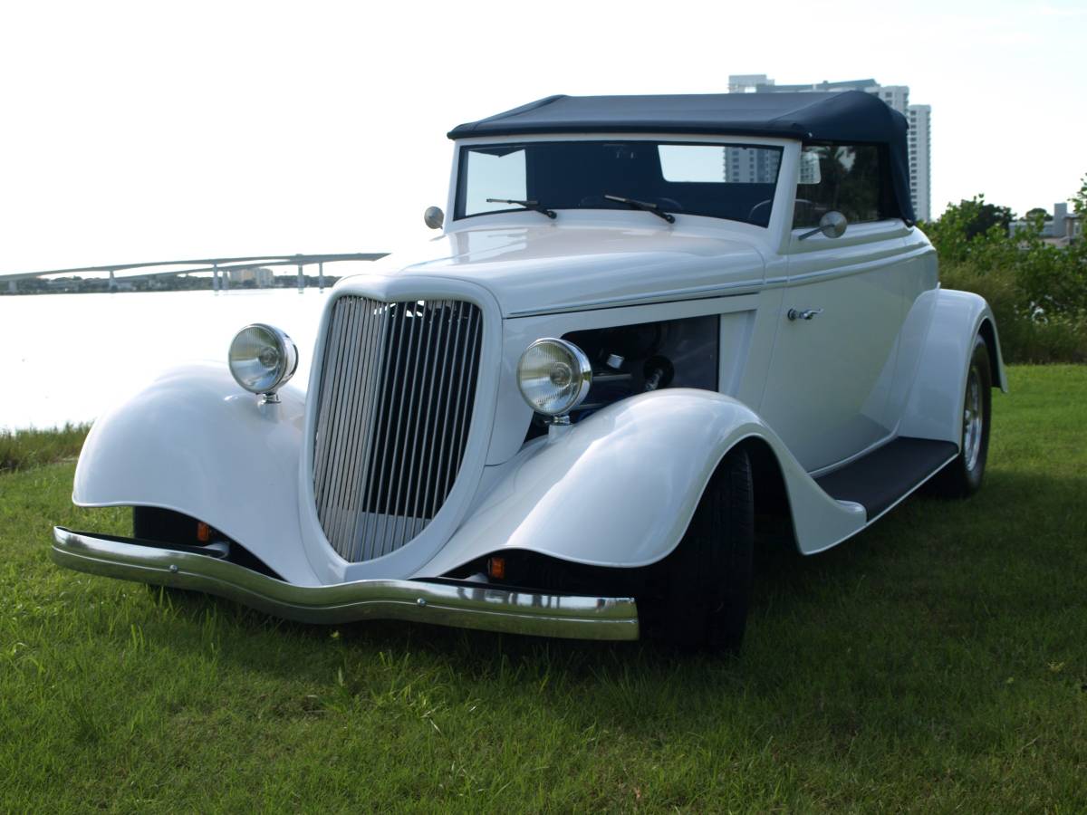 Ford-convertible-1934-white-8