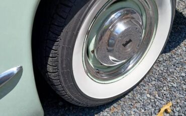 Ford-convertible-1951-green-2