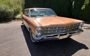 Ford-country-sedan-1967
