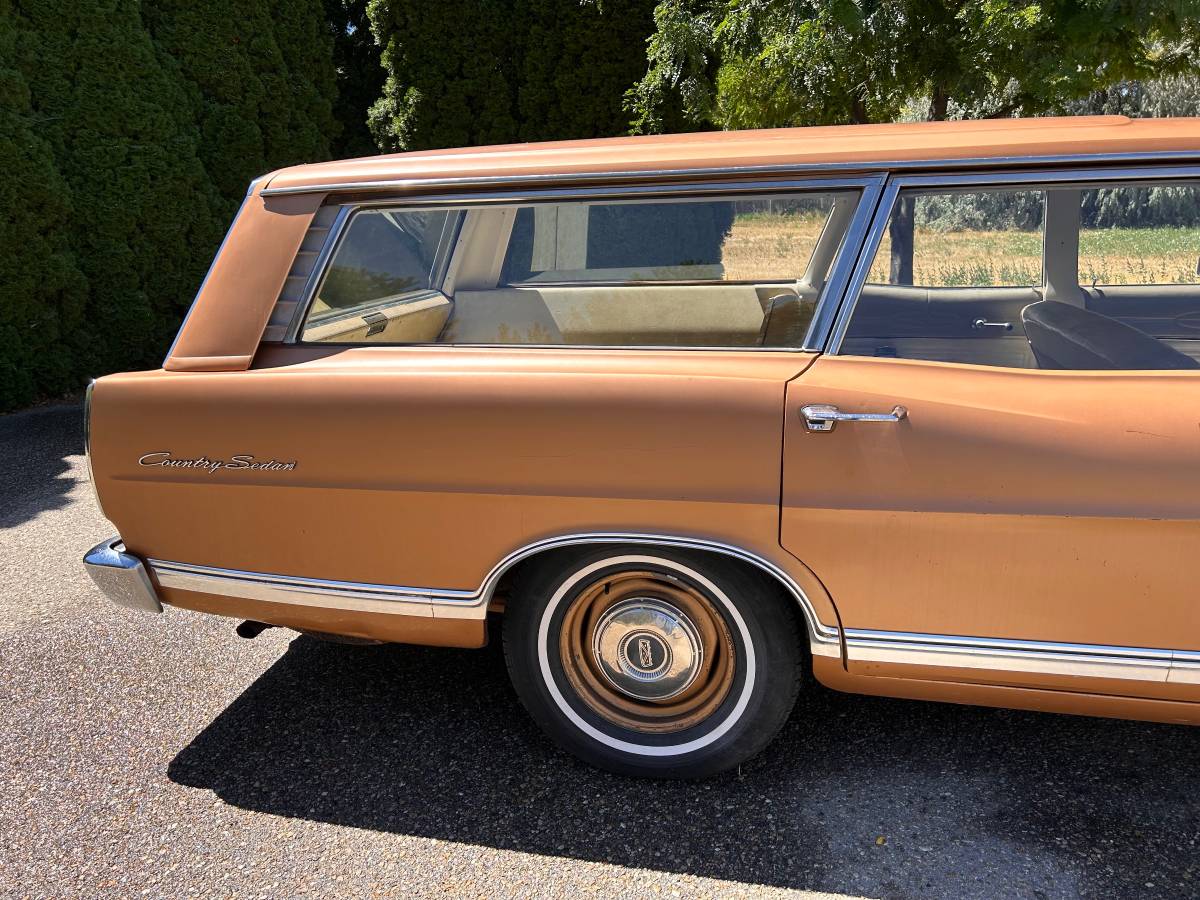 Ford-country-sedan-1967-8