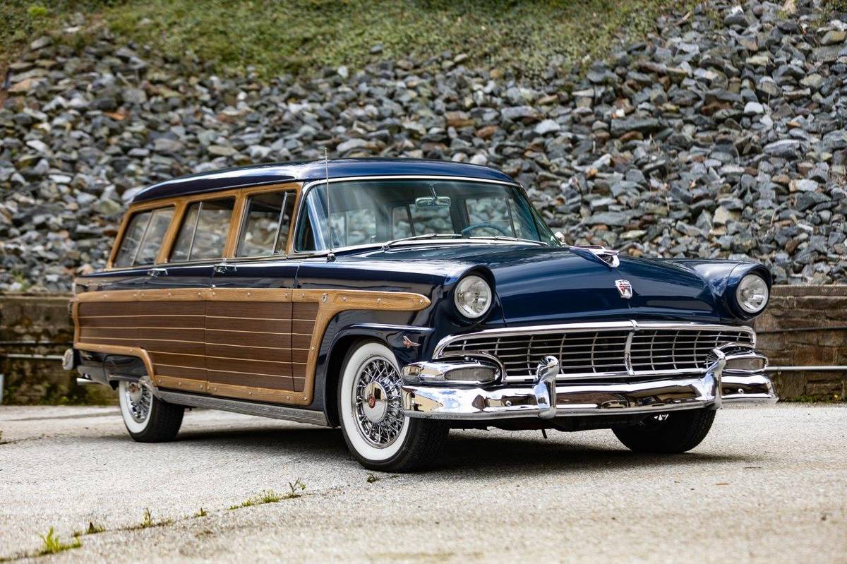 Ford-country-squire-1956-blue-3