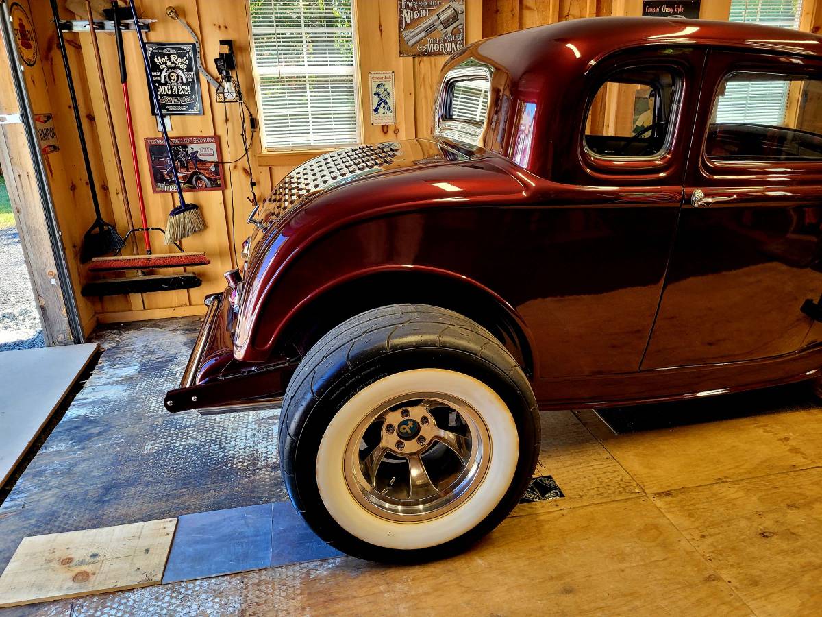 Ford-coupe-1932-custom-12