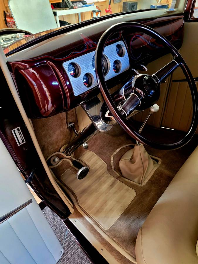 Ford-coupe-1932-custom-5