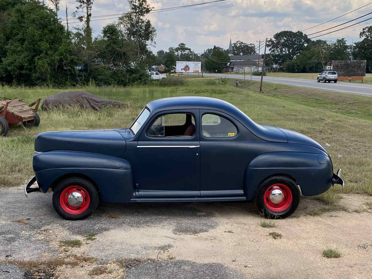 Ford-coupe-1941-blue