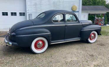 Ford-coupe-1946-black-2