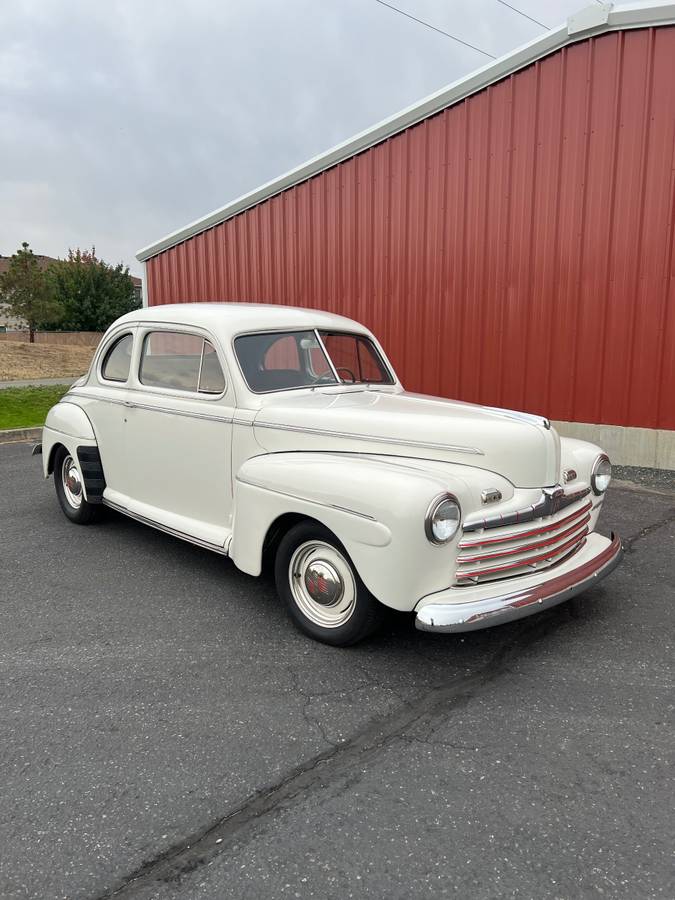 Ford-coupe-1947-6