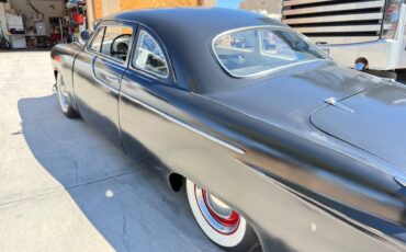 Ford-coupe-1949-black-1