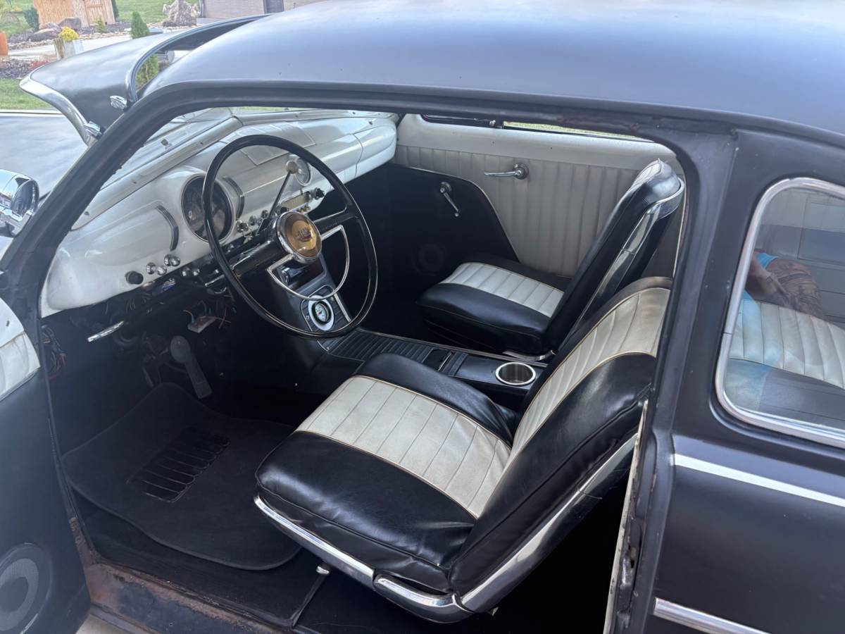 Ford-coupe-1949-black-13