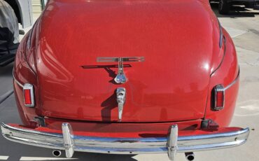 Ford-coupe-2dr-deluxe-1941-red-3