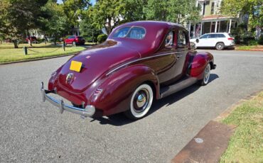 Ford-coupe-deluxe-1940-1