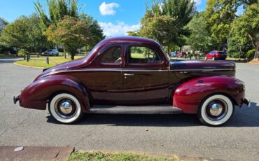 Ford-coupe-deluxe-1940-7