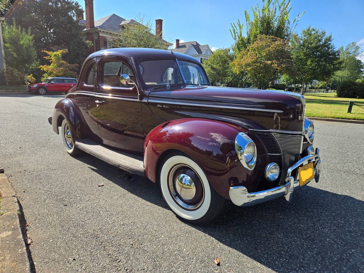 Ford-coupe-deluxe-1940