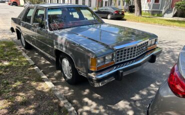 Ford-crown-vic-1987-grey-1