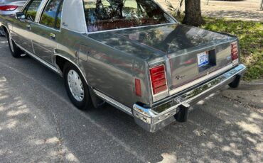 Ford-crown-vic-1987-grey-3