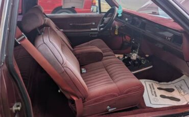 Ford-crown-victoria-1987-6