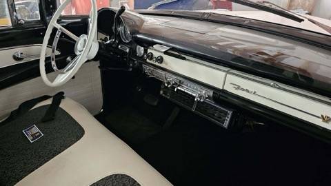 Ford-crownvictoria-1956-black-7