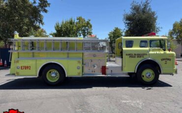 Ford-custom-cab-8000-fire-engine-1987-3