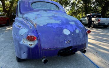 Ford-custom-coupe-1946-purple-4