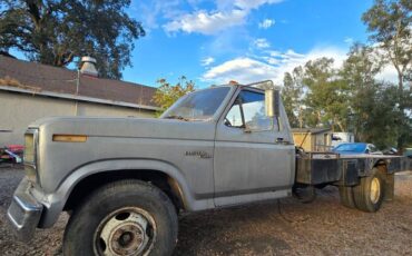 Ford-custom-f350-1980-4