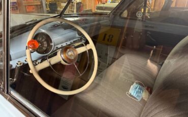 Ford-custom-two-door-1950-blue-2
