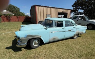 Ford-customline-4dr-1956-blue-8