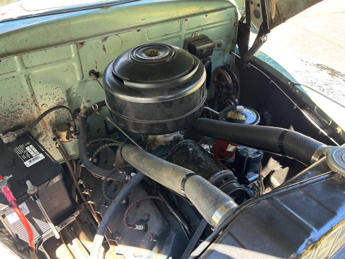 Ford-deluxe-1942-green-2