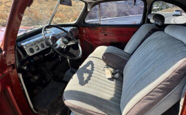 Ford-deluxe-1946-orange-14