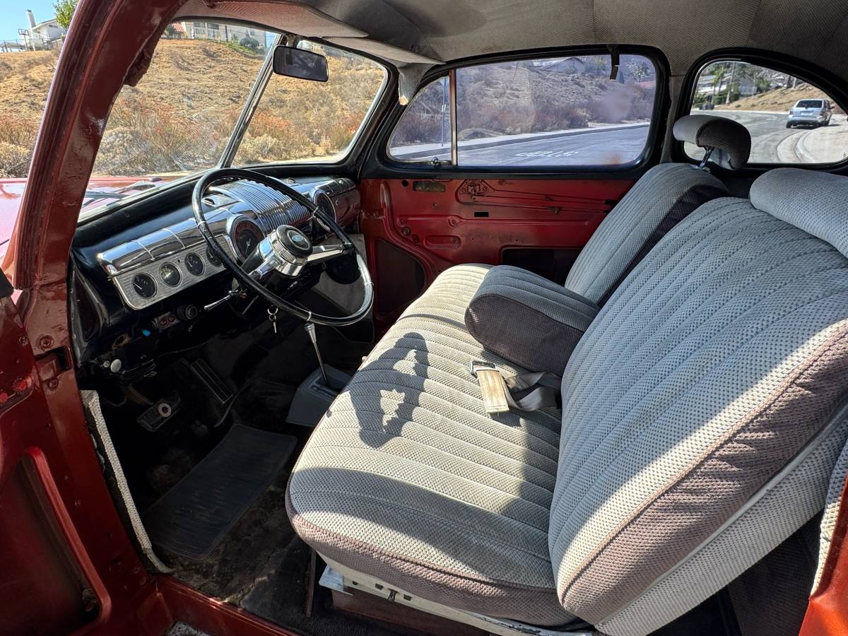 Ford-deluxe-1946-orange-14