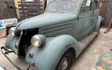 Ford-deluxe-sedan-1936-3