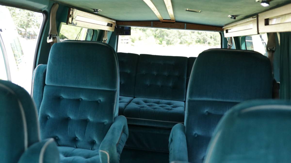 Ford-e-150-econoline-1993-white-14