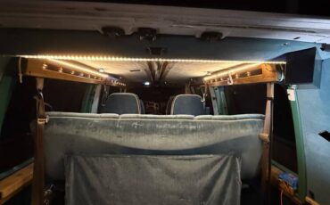 Ford-e-150-econoline-1993-white-2