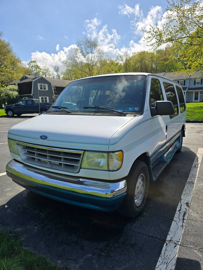 Ford-e-150-econoline-1993-white-3