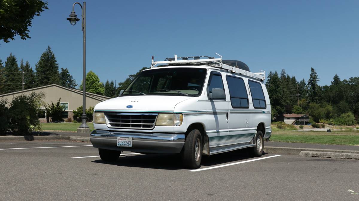 Ford-e-150-econoline-1993-white-5