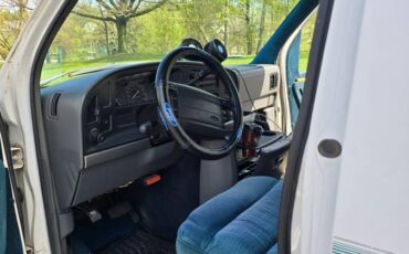 Ford-e-150-econoline-1993-white-8