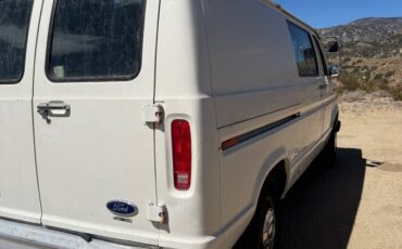 Ford-e-250-1987-white-1