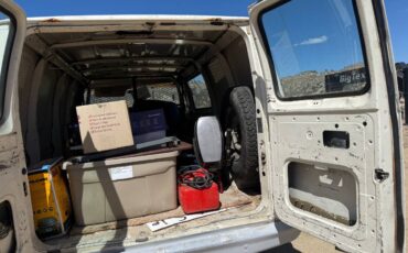 Ford-e-250-1987-white-3