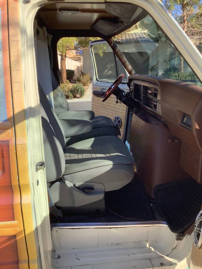 Ford-e-250-econoline-1990-custom-7