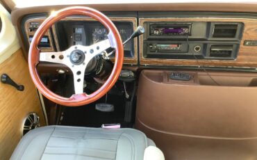 Ford-e-250-econoline-1990-custom-9