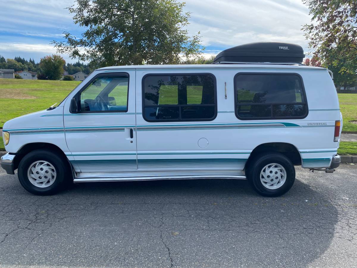 Ford-e-250-econoline-1993-white-2