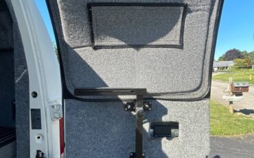 Ford-e-350-1991-white-2