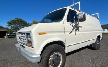 Ford-e-350-1991-white