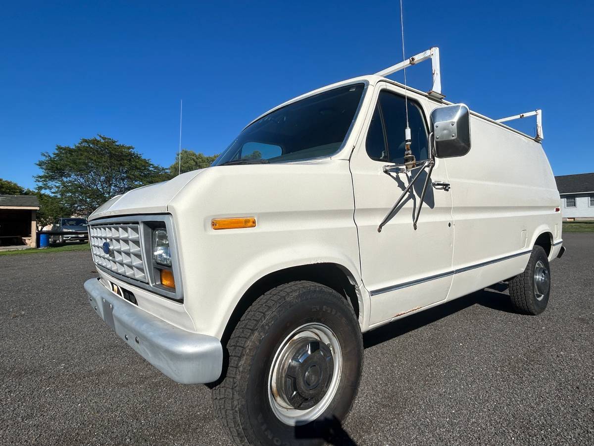 Ford-e-350-1991-white