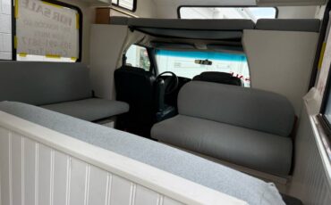 Ford-e-350-1992-custom-9