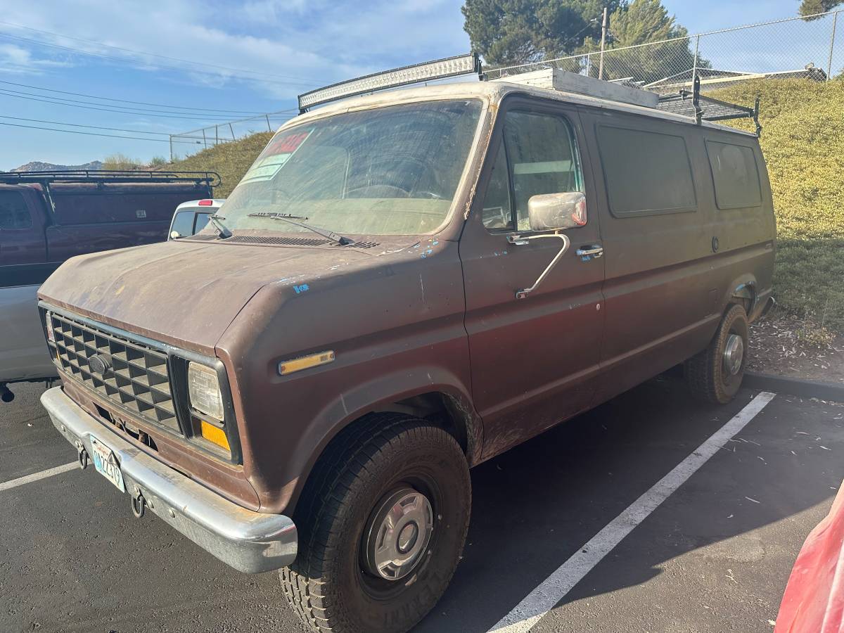 Ford-e-350-econoline-1986-brown-9