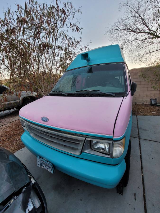 Ford-e-350-econoline-1992-custom-1