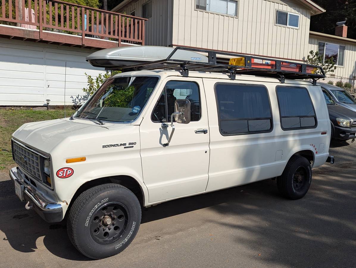 Ford-e-350-econoline-diesel-1987-white-1