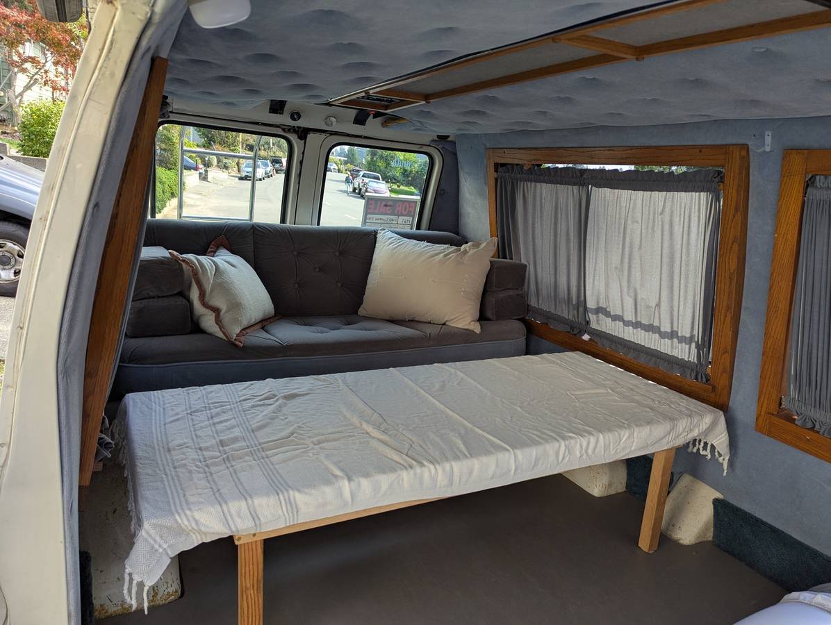 Ford-e-350-econoline-diesel-1987-white-5
