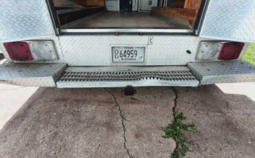 Ford-e-350-econoline-diesel-1990-12