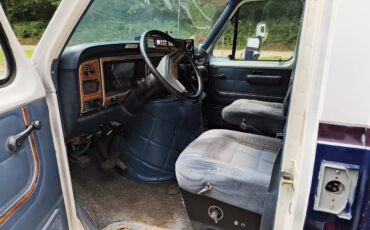 Ford-e-350-econoline-diesel-1990-8